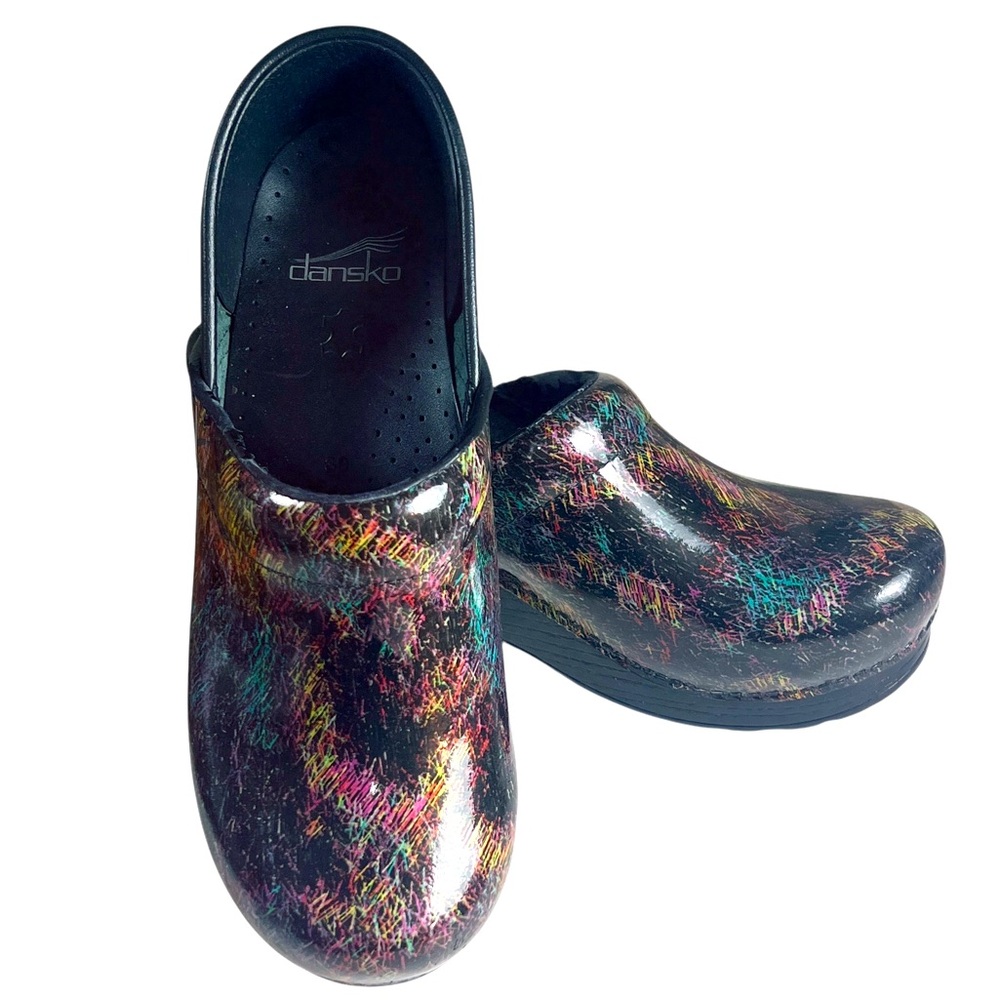 Dansko Rainbow Scratch Art Comfort Clogs Sz 39 EU / US 7  Comfort Nursing Shoes